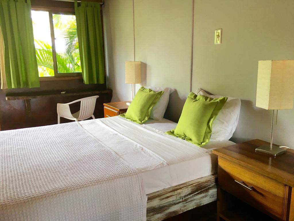 Hotel El Reinas By Sugar'S Monkey à Playa Grande Extérieur photo